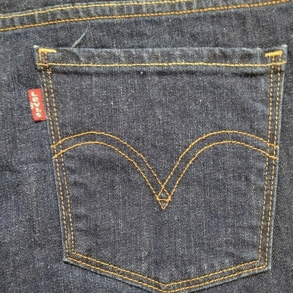 Levi's 505 high rise straight leg pants in medium wash - Picture 5 of 10